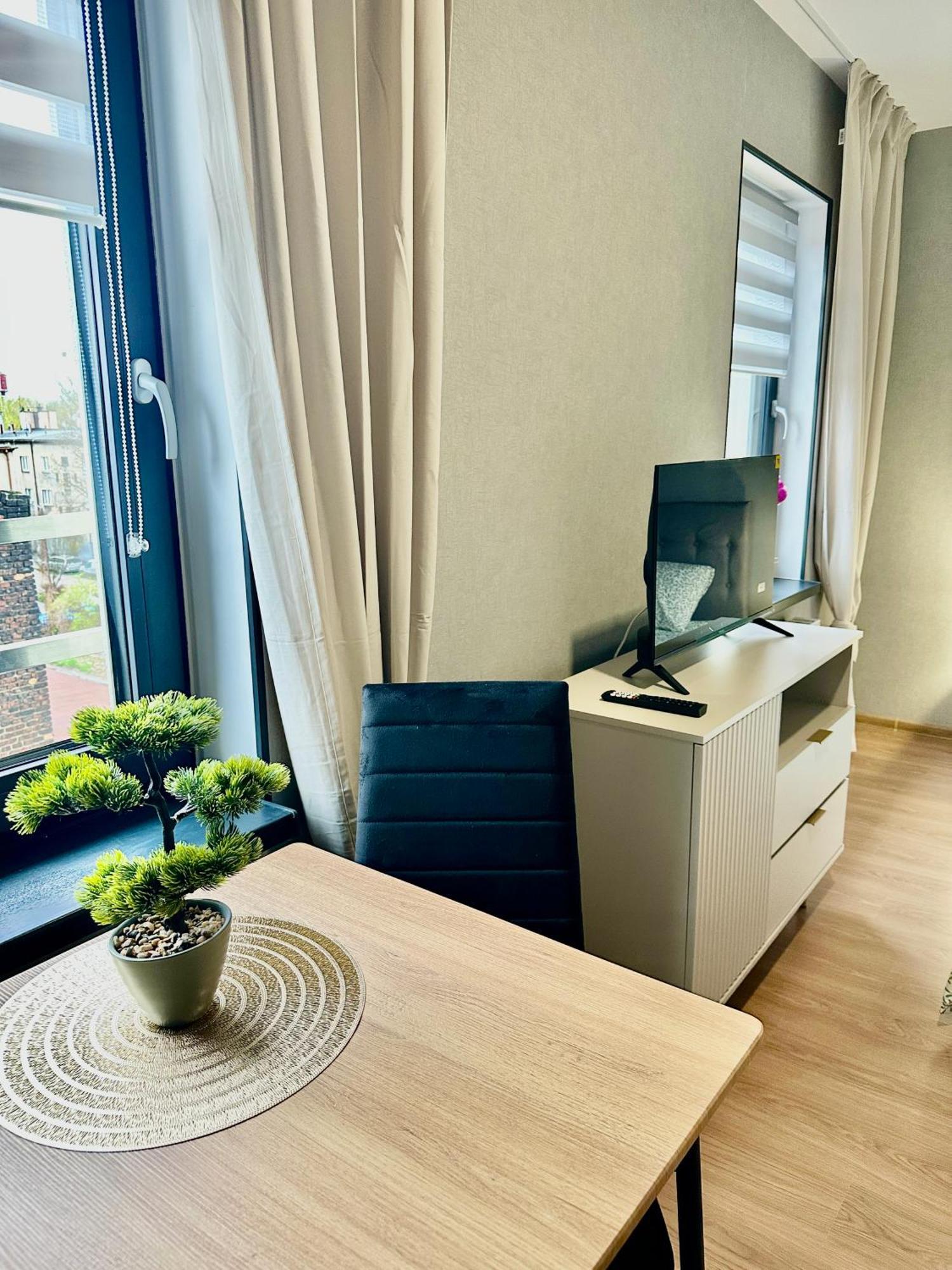 Poziom 4, Prywatna Lazienka, Wspolna Toaleta, Free Wi-fi, Free Parking * Katowice